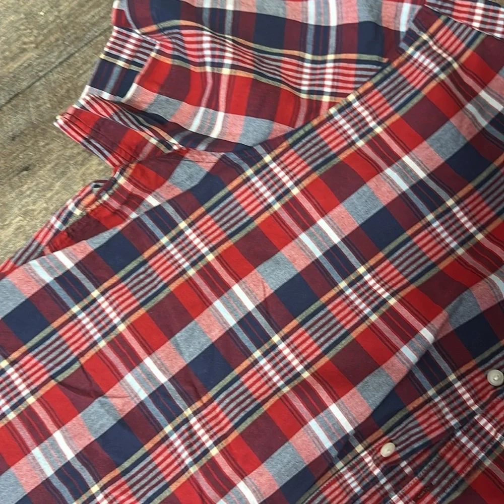Jos. A Bank short sleeve shirt - Picture 3 of 3